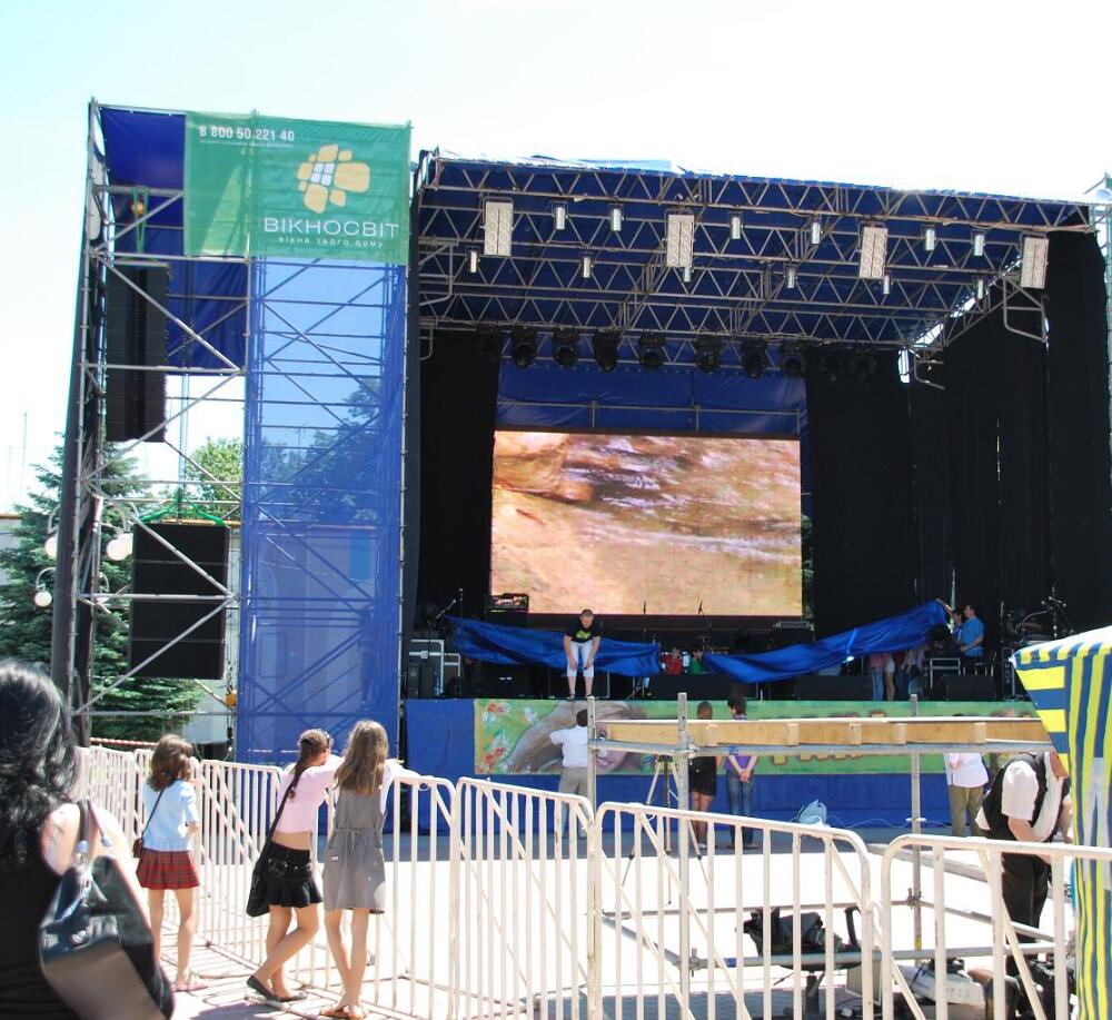 P5.0mm Outdoor Rental Fixed Display Screen